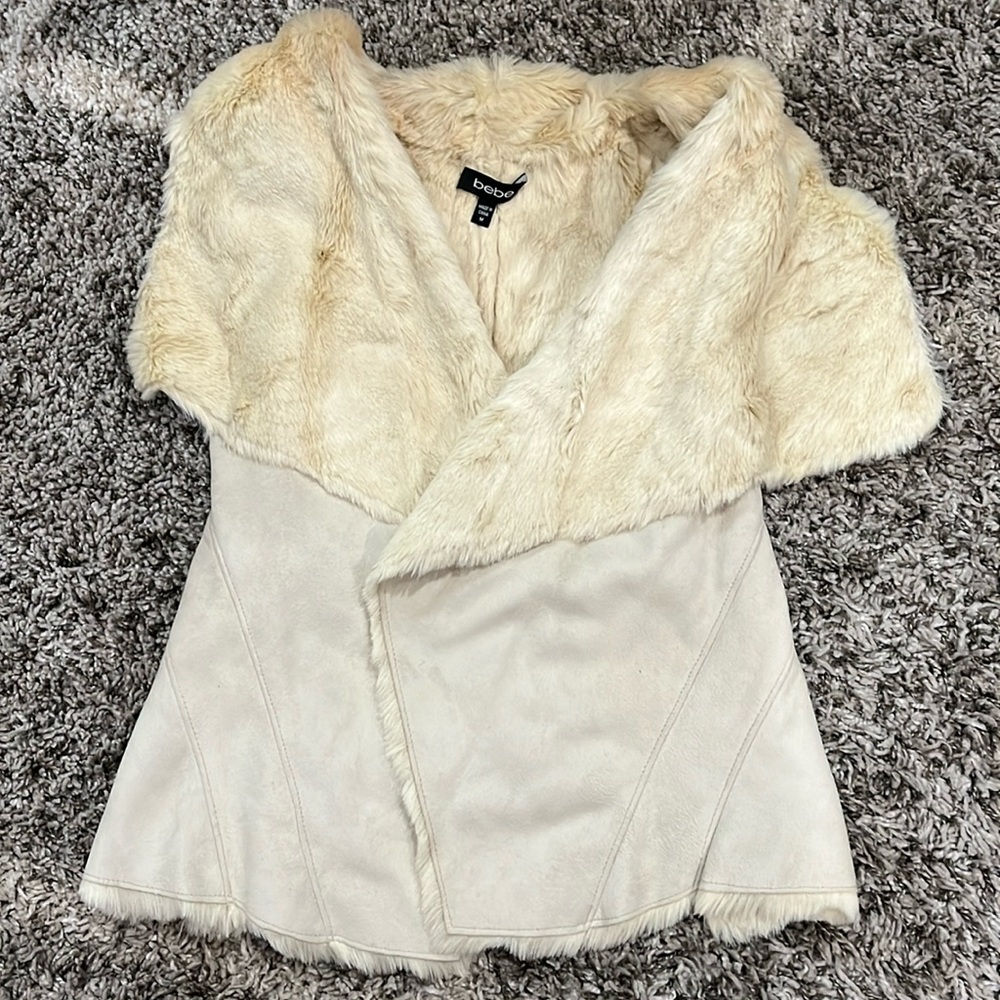 Babe faux fur / suede women’s cream vest - sz Medium